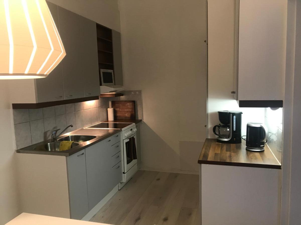 Tyylikaes Rivitaloasunto Lohjalla Luaran gambar